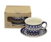 Tasse und Untertasse in - Bunzlauer Keramik