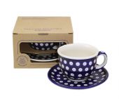 Tasse und Untertasse in - Bunzlauer Keramik